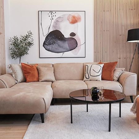 Zest Residence Kragujevac Buitenkant foto